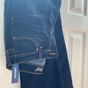 Old Navy Sweetheart Jeans NWT 6 Regular